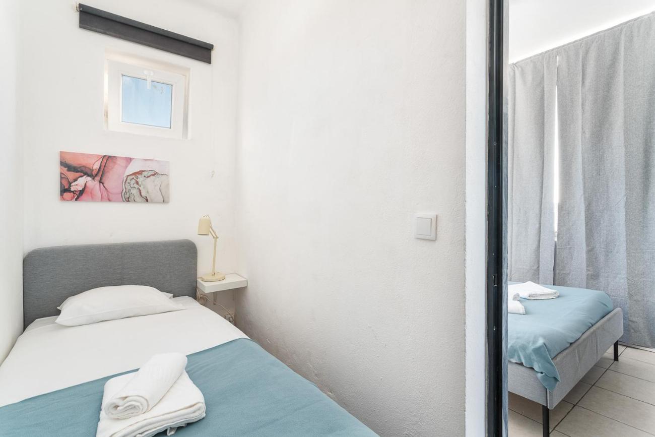 Blife Marya Private Rooms - Airport Stay Distrito de Distrito de Faro Exterior foto