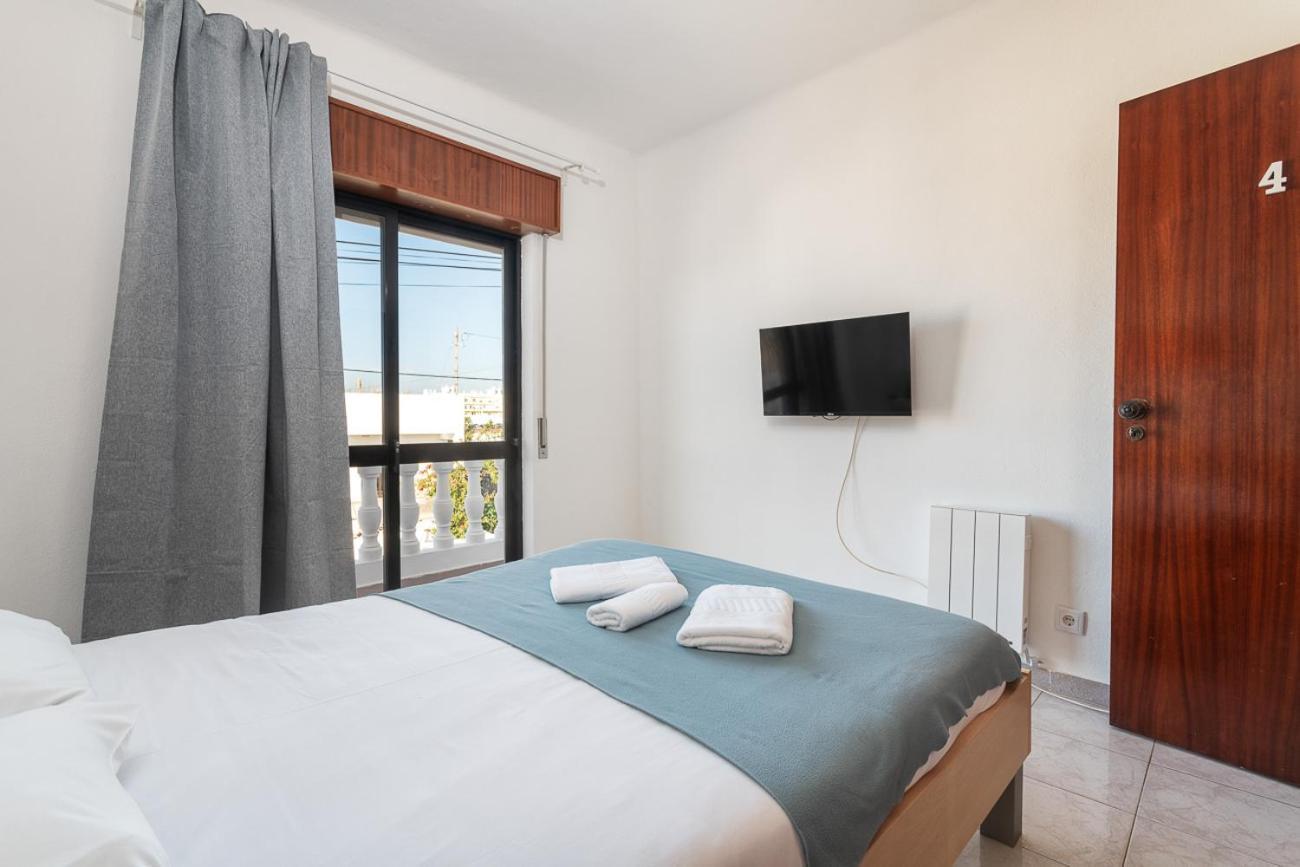 Blife Marya Private Rooms - Airport Stay Distrito de Distrito de Faro Exterior foto