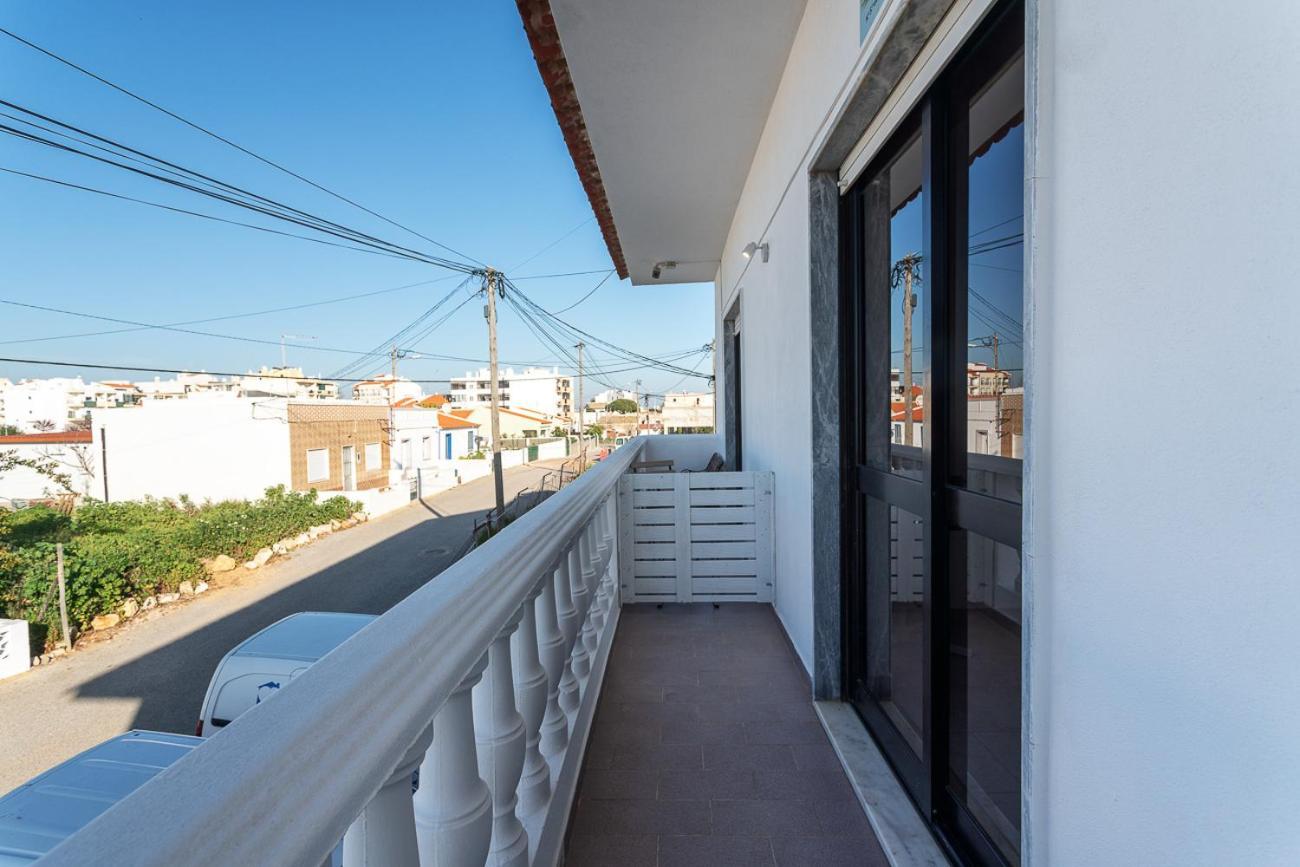 Blife Marya Private Rooms - Airport Stay Distrito de Distrito de Faro Exterior foto
