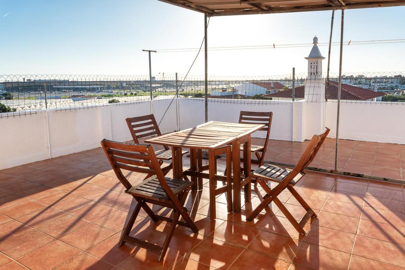 Blife Marya Private Rooms - Airport Stay Distrito de Distrito de Faro Exterior foto