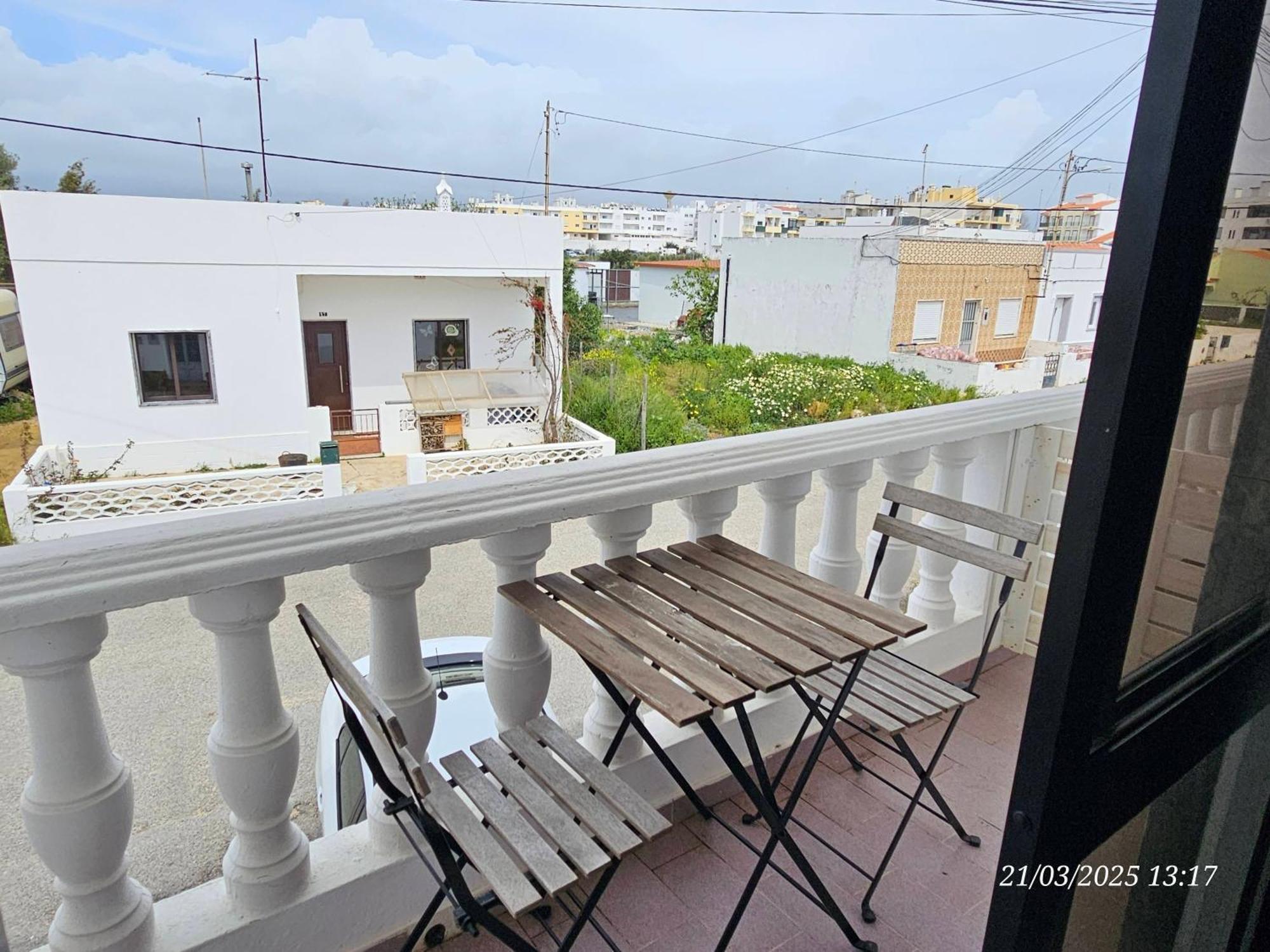 Blife Marya Private Rooms - Airport Stay Distrito de Distrito de Faro Habitación foto